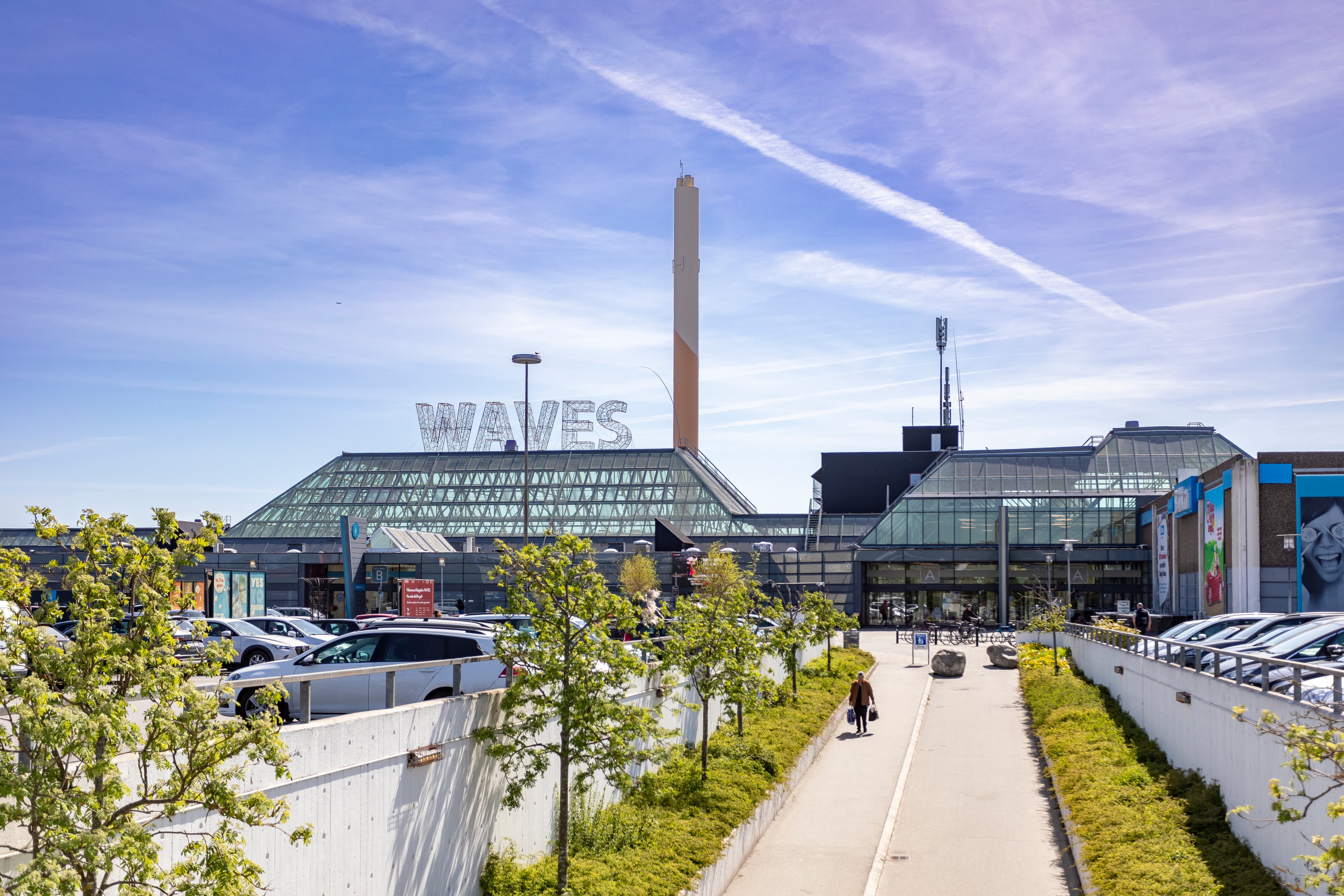 Waves shoppingcenter i Hundige