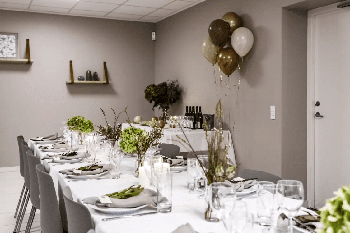 The common room decorated for a celebration at the Elsehus property in Ørestad