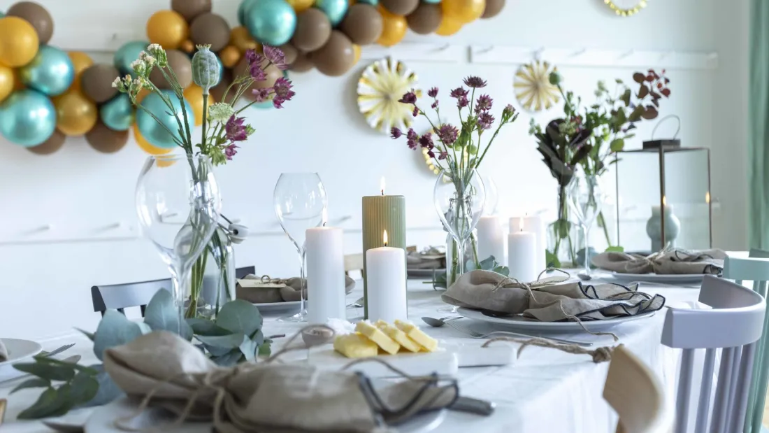 Host cozy events in the common room