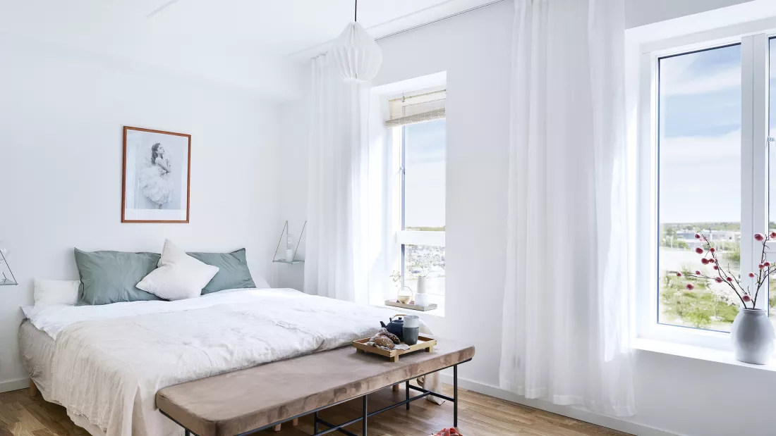 Bright bedroom 