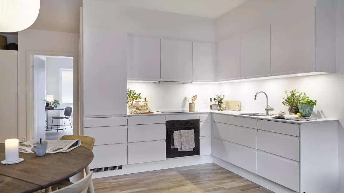 Spacious kitchen-dining area