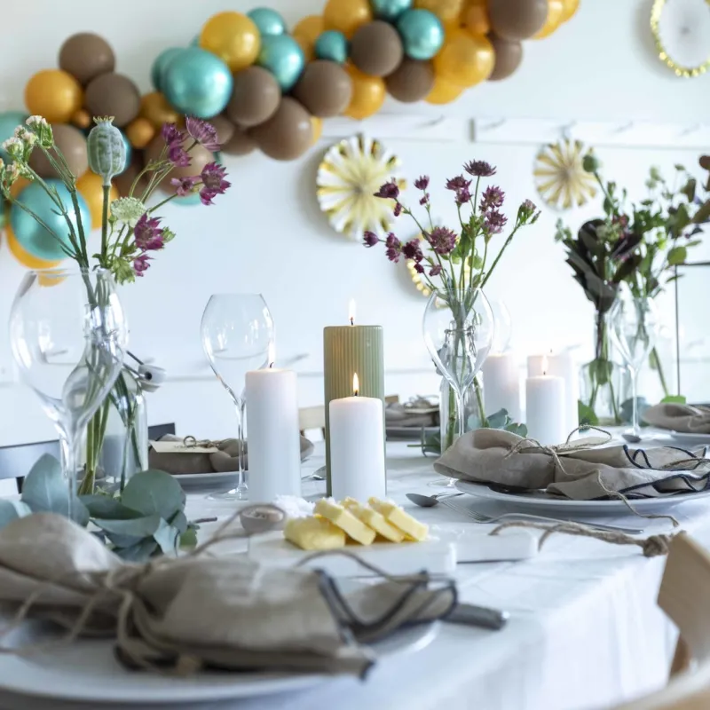Host cozy events in the common room