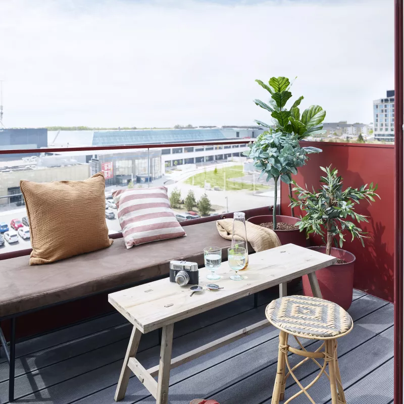 Iconic red balconies