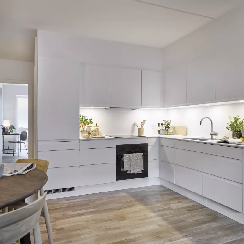Spacious kitchen-dining area
